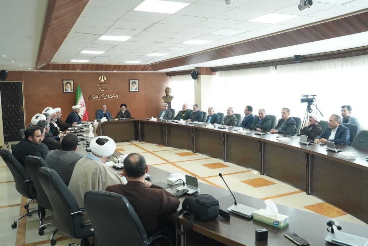 آلبوم تصویری / برگزاری جلسه شورای توسعه فعالیت های قرآنی آذربایجان غربی