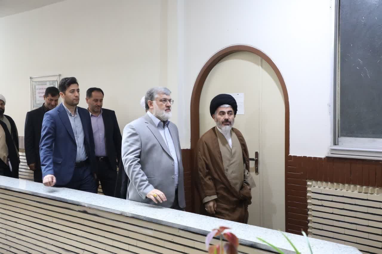 آلبوم تصویری / بازدید استاندار آذربایجانغربی و نماینده ولی فقیه در استان از حوزه های علمیه ارومیه