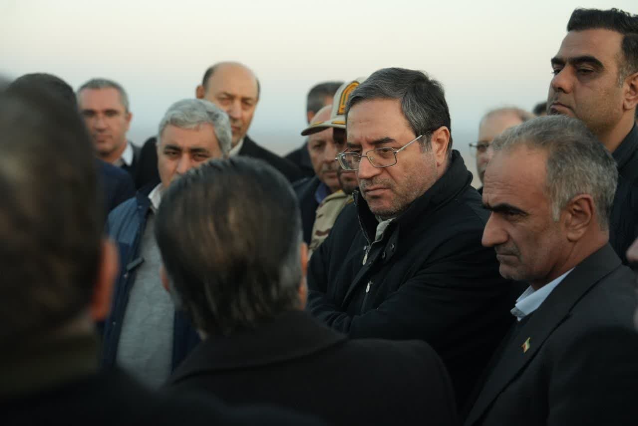 آلبوم تصویری / بازدید استاندار آذربایجانغربی از بزرگترین باغ گردو و پسته خاورمیانه در منطقه آزاد ماکو