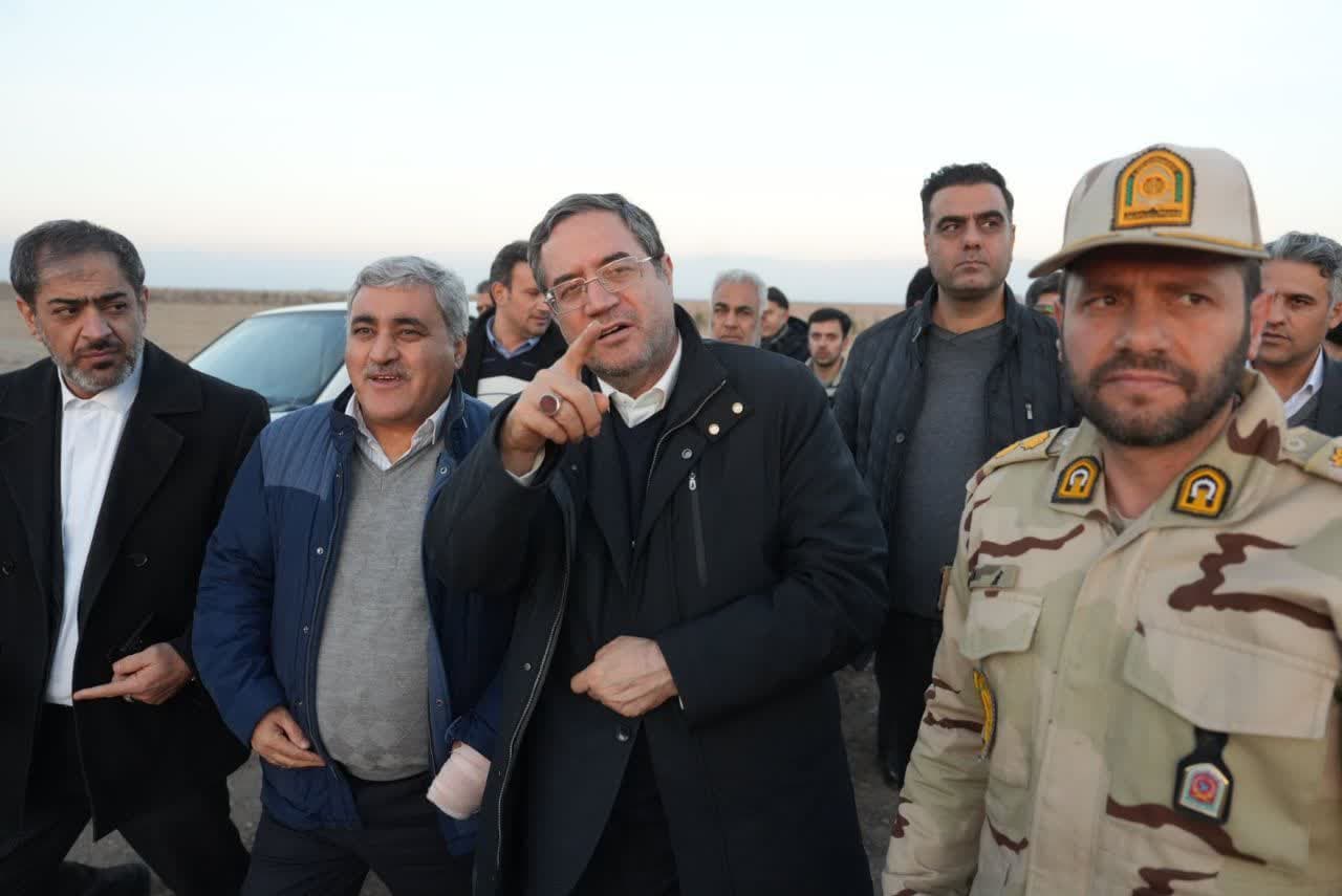 آلبوم تصویری / بازدید استاندار آذربایجانغربی از بزرگترین باغ گردو و پسته خاورمیانه در منطقه آزاد ماکو