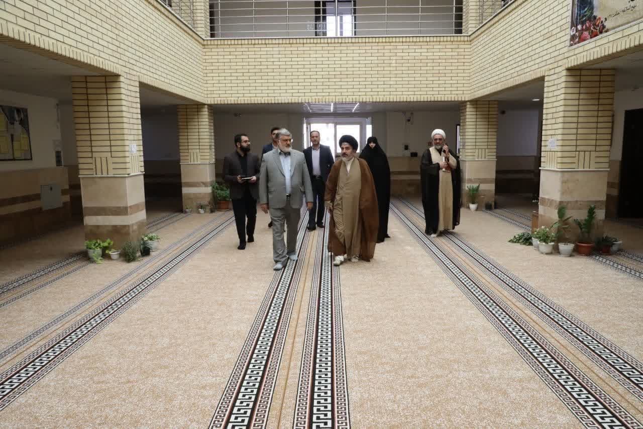 آلبوم تصویری / بازدید استاندار آذربایجانغربی و نماینده ولی فقیه در استان از حوزه های علمیه ارومیه