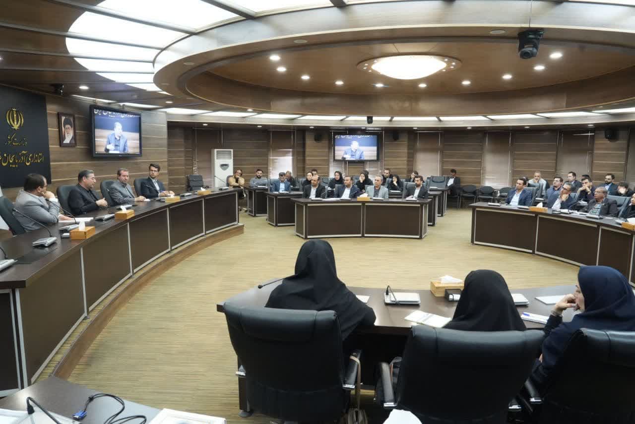 آلبوم تصویری / برگزاری جلسه مدیران روابط عمومی دستگاههای اجرایی آذربایجانغربی